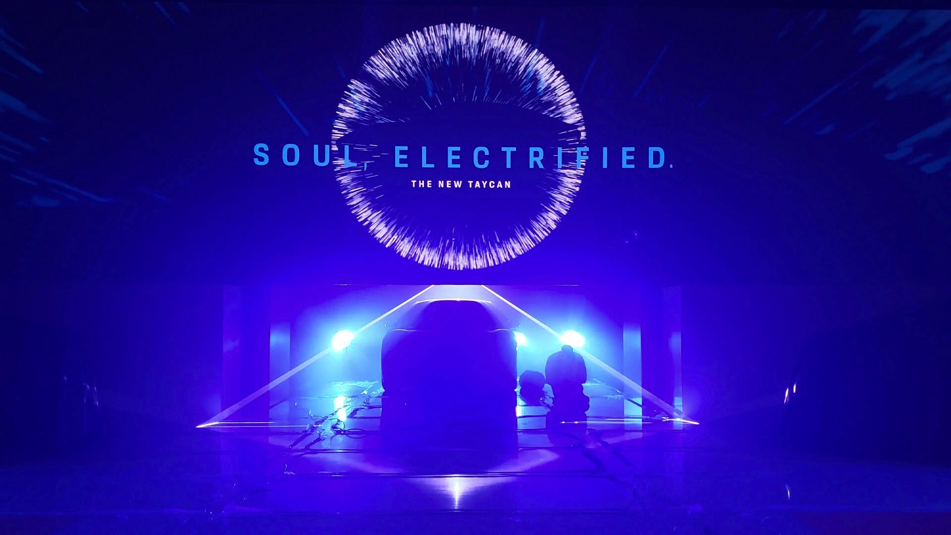 Automotive-Car-Launch-AV-Production-Live-Event-Services