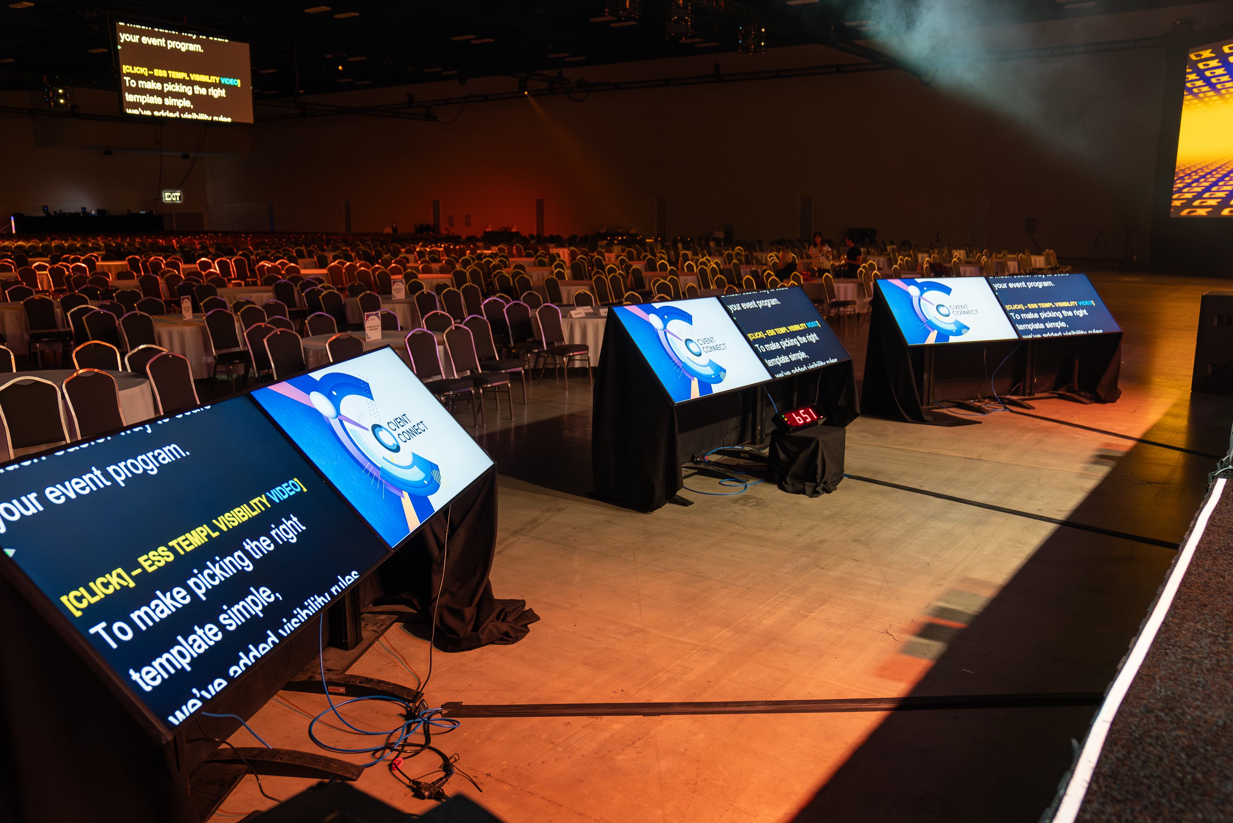 Confidence monitor ideal placement on stage