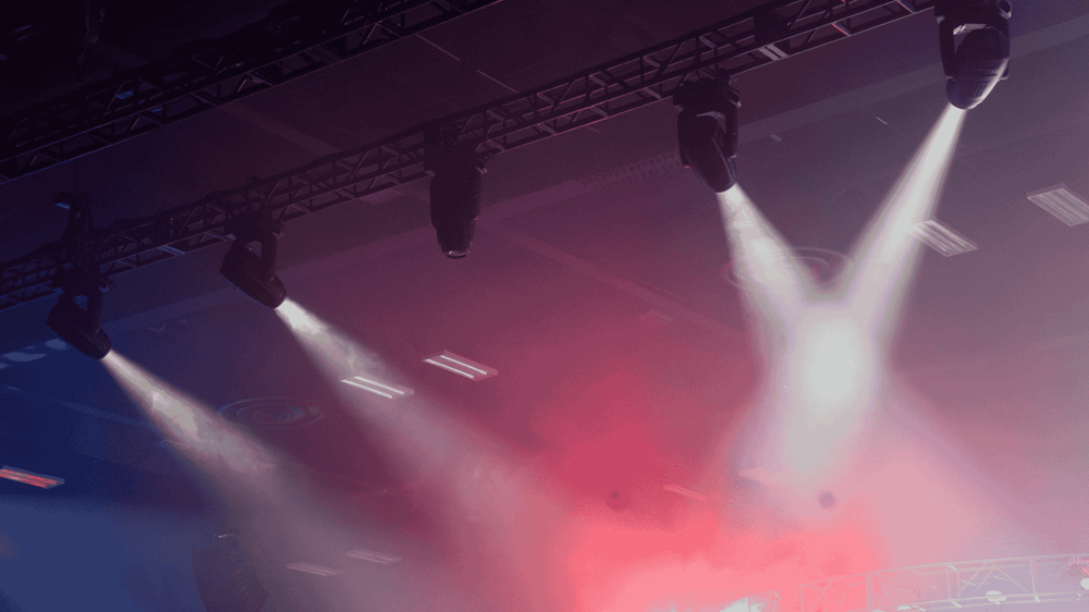 image of a rigging unit with mounted lighting